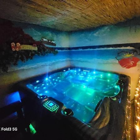Studio Avec Terrasse Et Jacuzzi Valbonne Ngoại thất bức ảnh